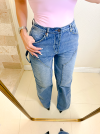 Barrel Washed Jeans
